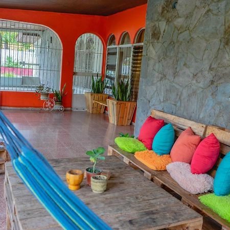 Hostal Familiar Argeñal David Exterior foto