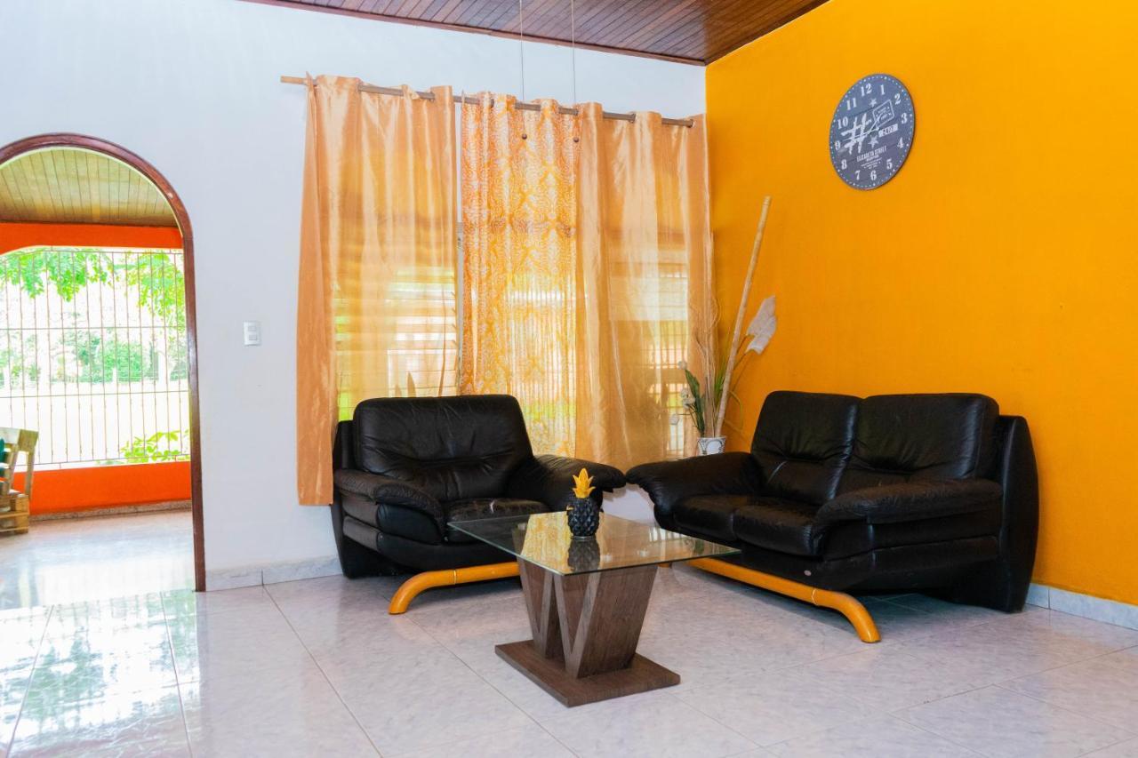 Hostal Familiar Argeñal David Exterior foto