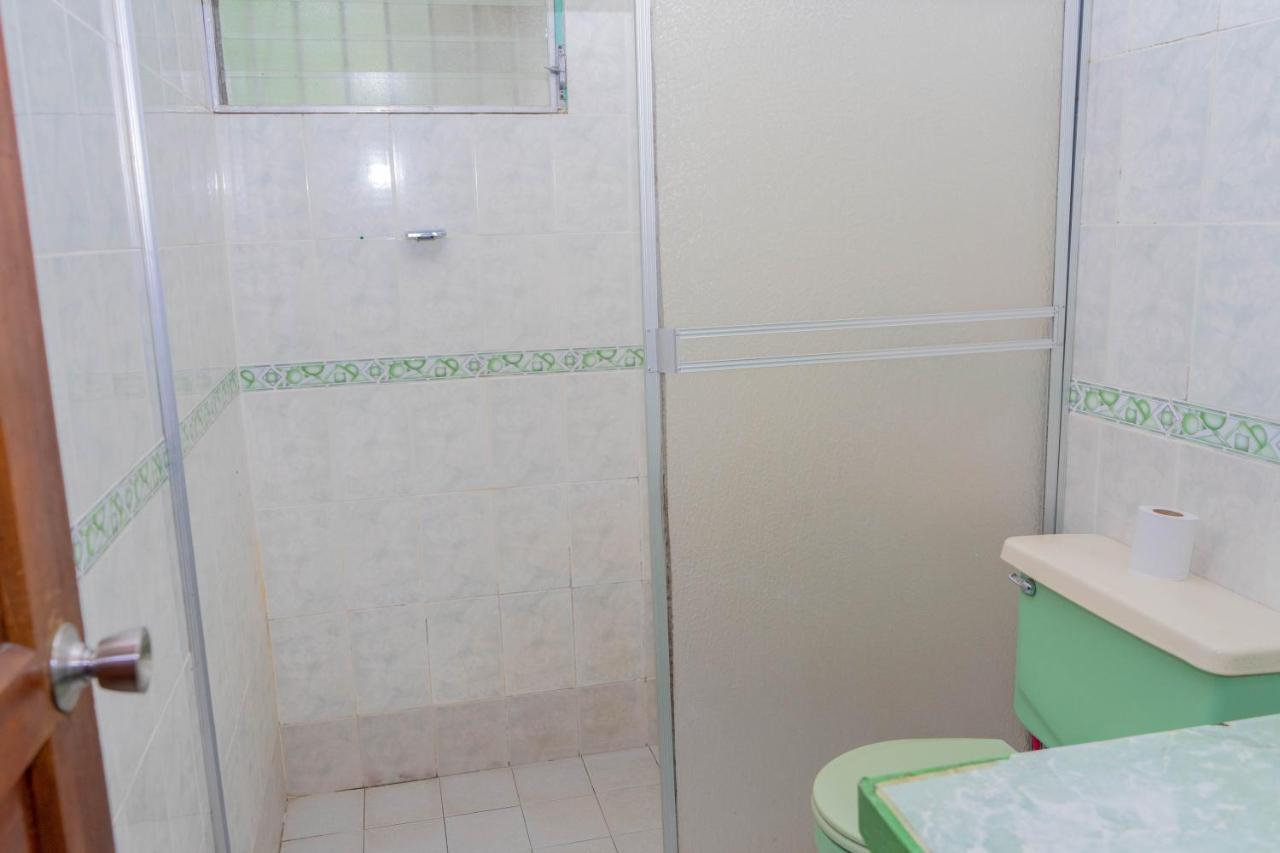 Hostal Familiar Argeñal David Exterior foto