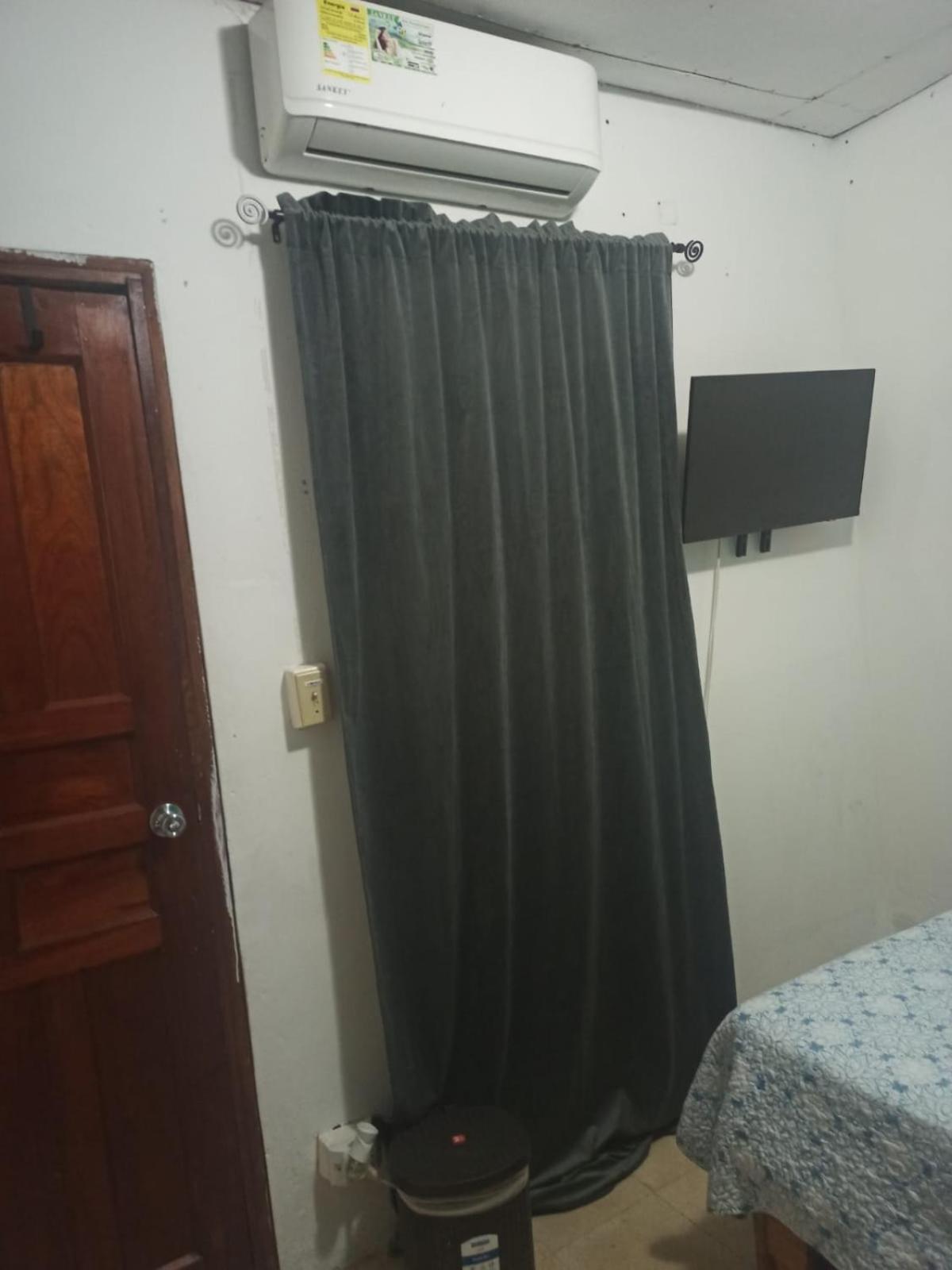 Hostal Familiar Argeñal David Exterior foto